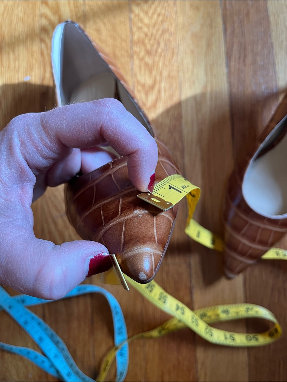 New Lauren Ralph Lauren Lanette GSLY Embossed Crocodile Brown Pumps Sz 10 Read - Picture 10 of 12
